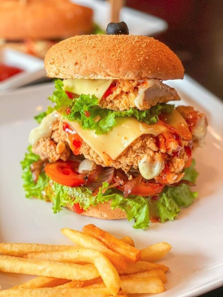 Kauma's Boat Kitchen-3