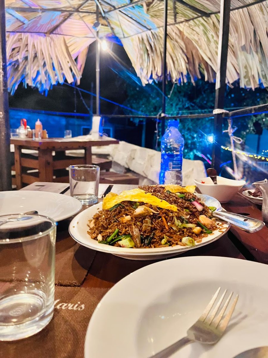 Kauma's Boat Kitchen-7